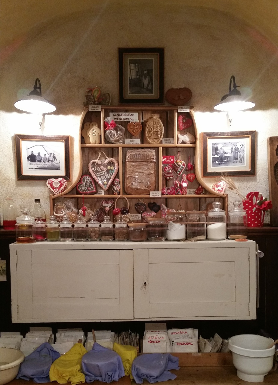 The heart-shaped gingerbread is the most traditional.